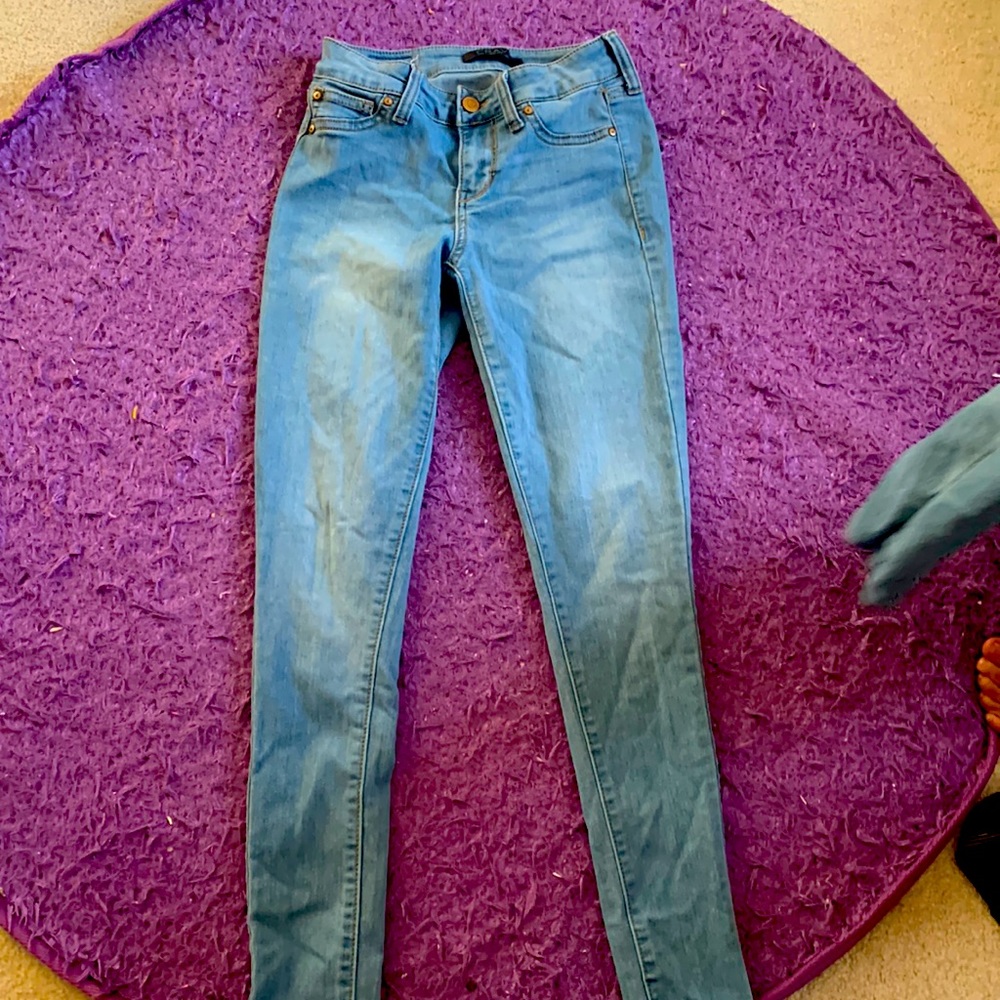Skinny jeans for girls